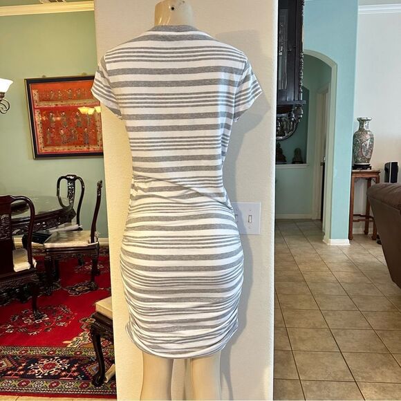 ATHLETA STRIPE TOPANGA RUCHED V NECK ATHLETIC LOUNGEWEAR FITTED FITNESS DRESS S - Picture 6 of 12